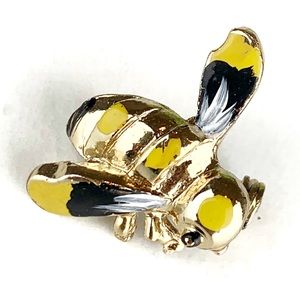 Bumblebee pin/brooch